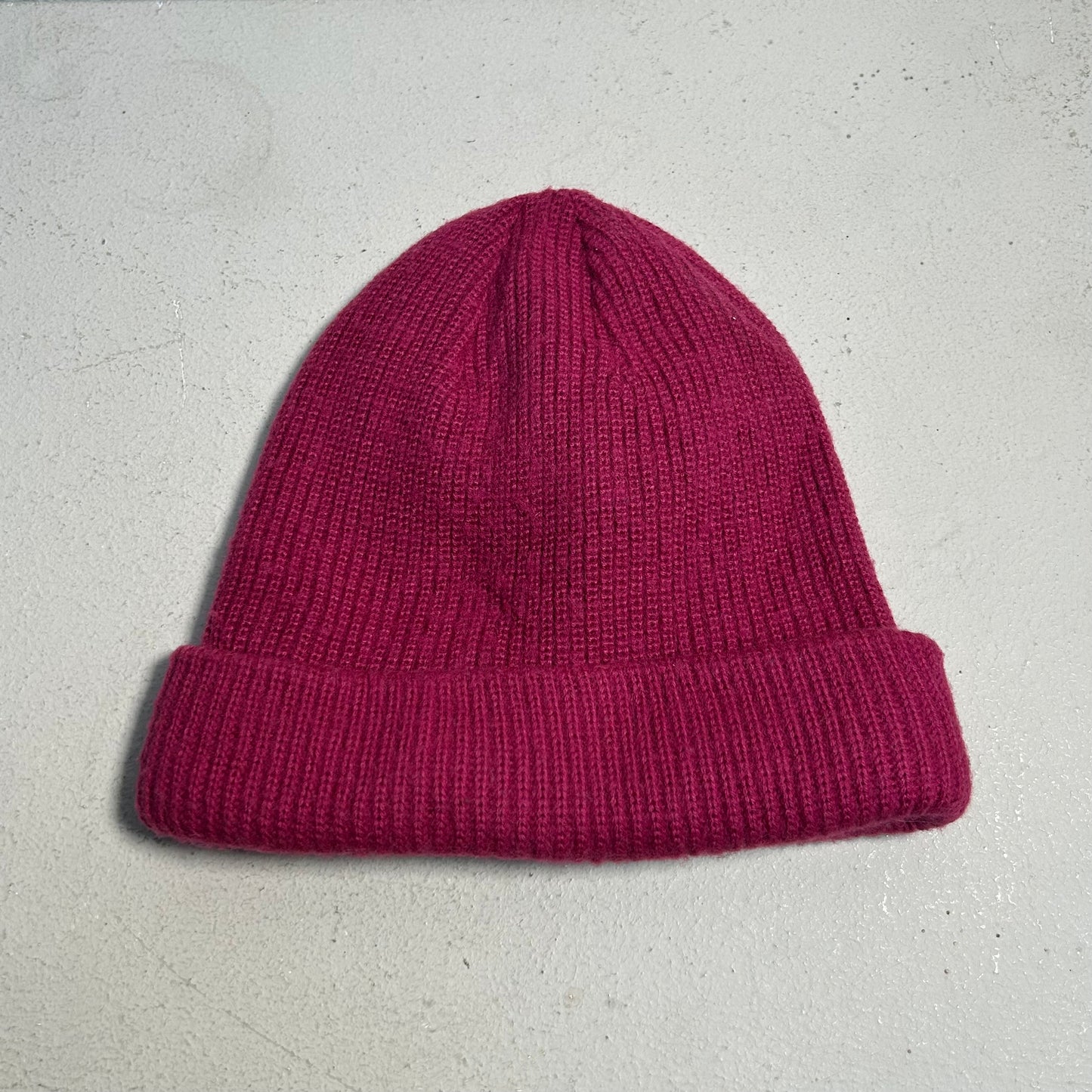 Lacoste 90s Vintage Beanie pink fuchsia