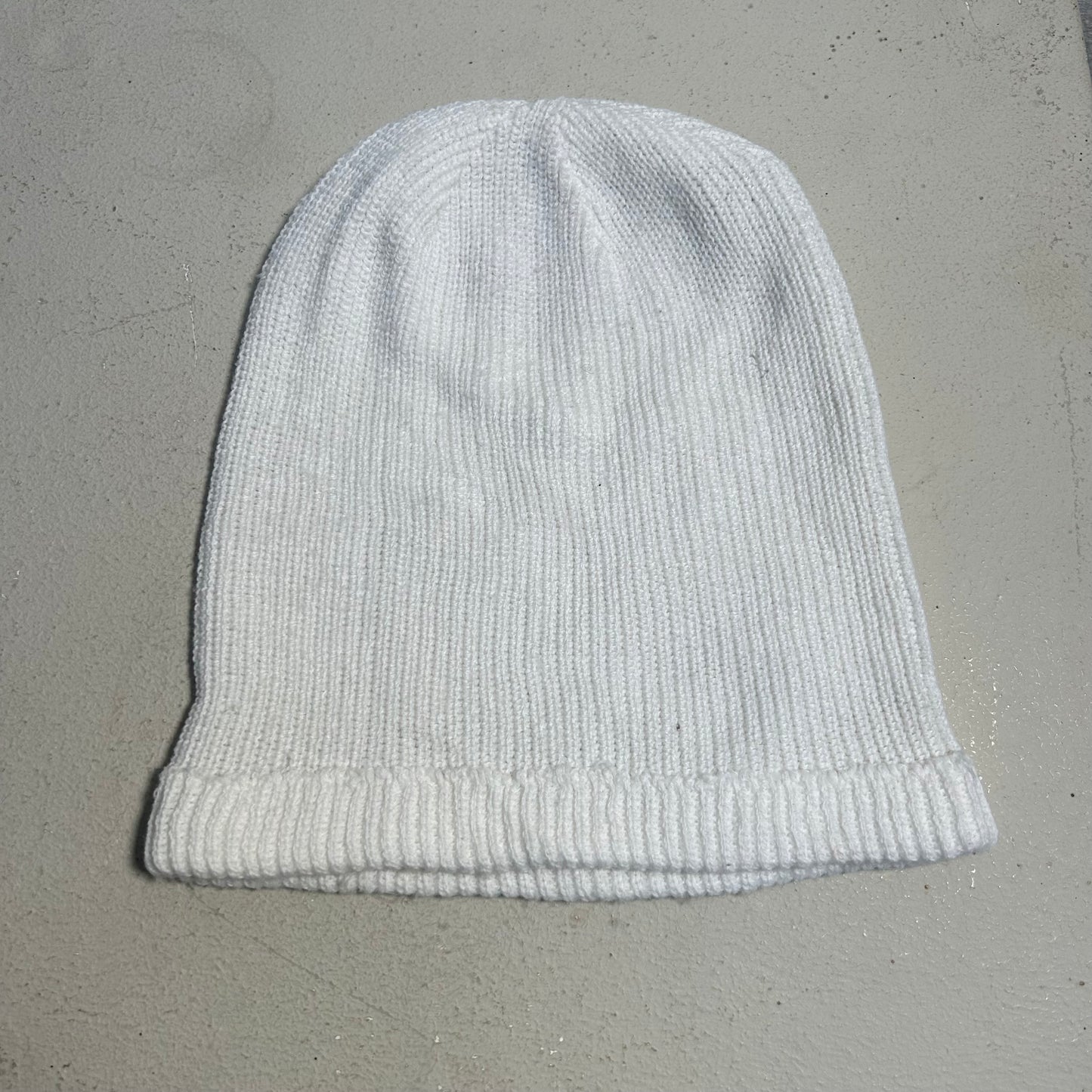 Lacoste 90s Vintage Beanie (white)