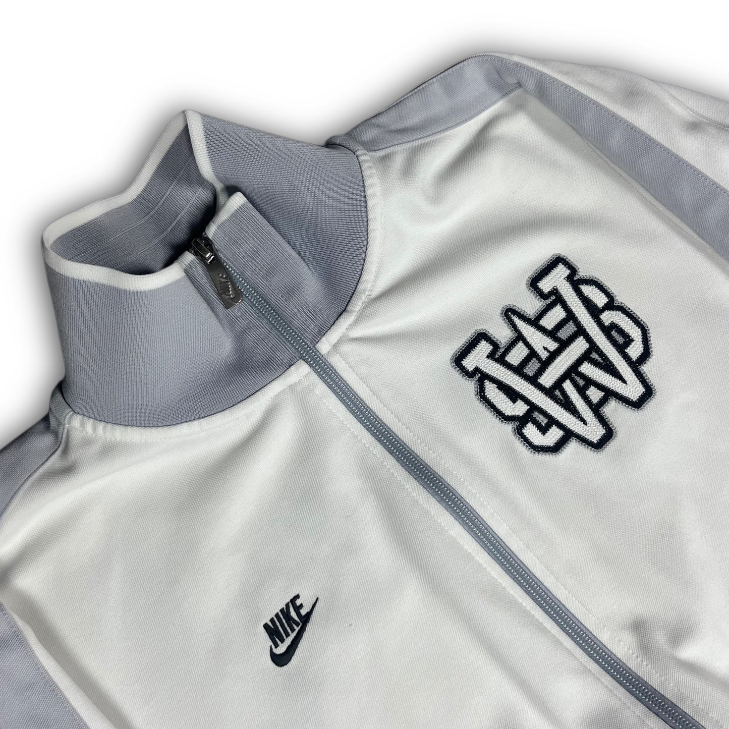 Nike 00s Sportswear Trackjacket white grey