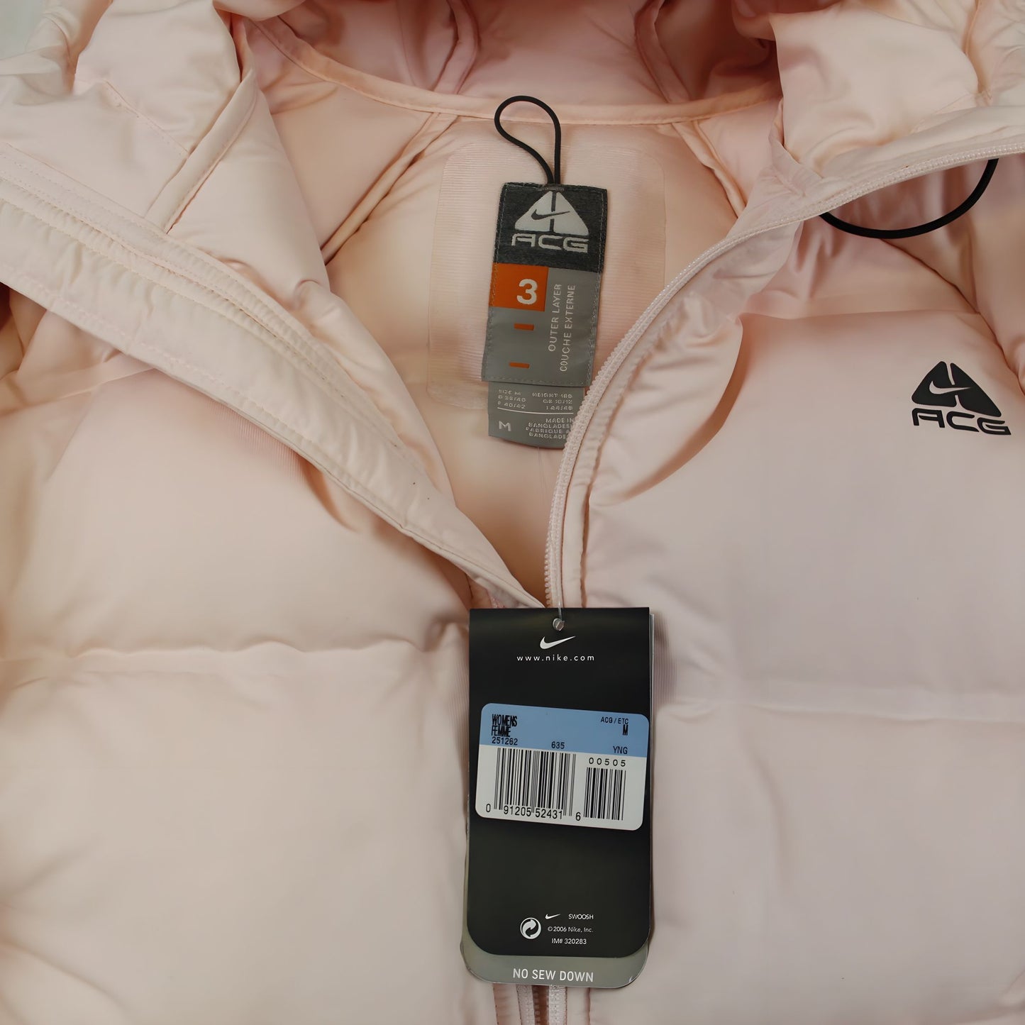 BNWT Nike ACG 2006 Downjacket
