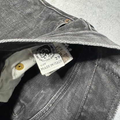 Diesel 2002 Straight Leg Jeans Made in Italy grey (29/32)