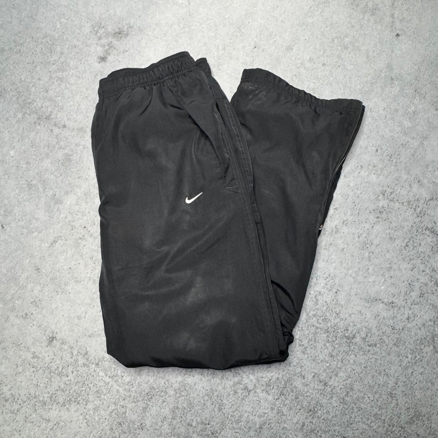 Nike 00s Baggy Track Pants w/ Fleece Insulation black (fits M-L)