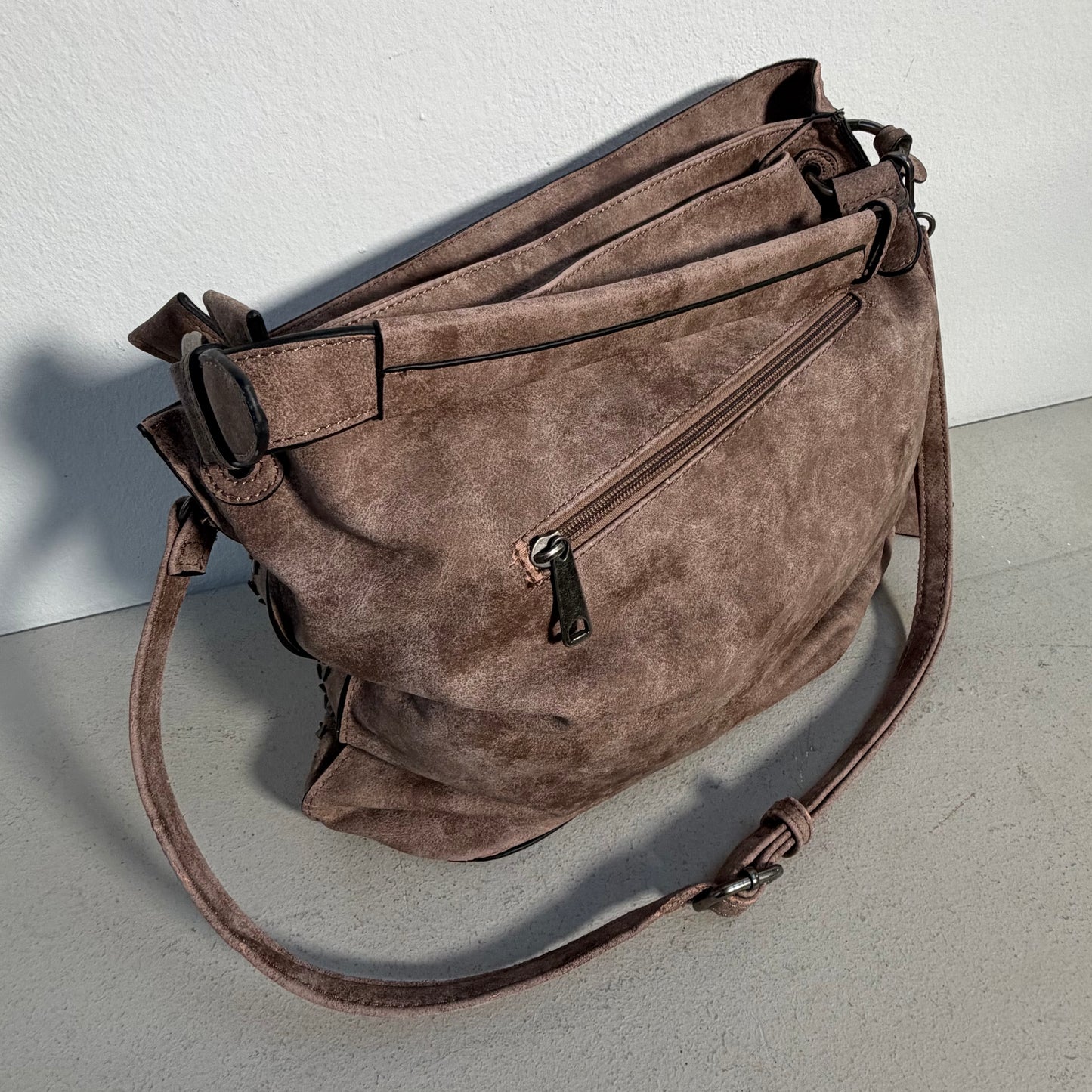 Dudlin Faux Leather Bag (brown studded)