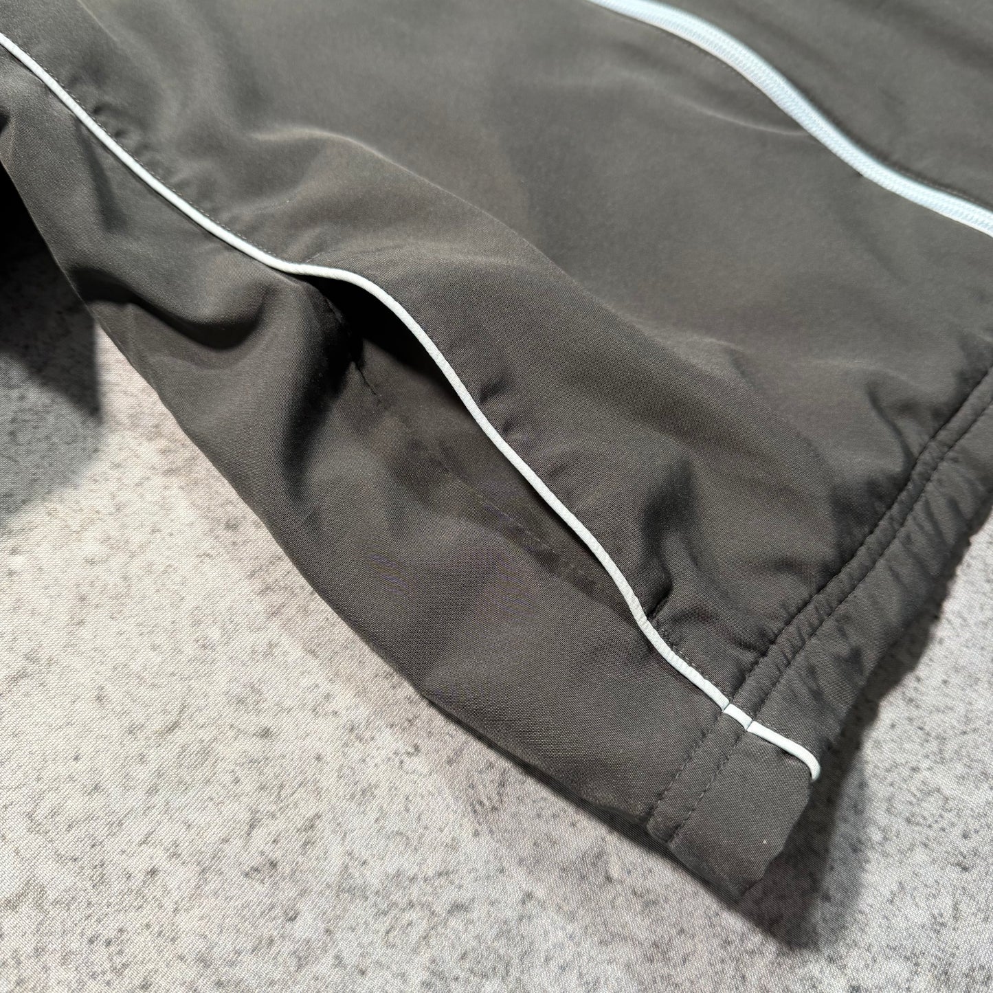 Nike 00s Women's Slim Fit Track Jacket grey baby blue (M)