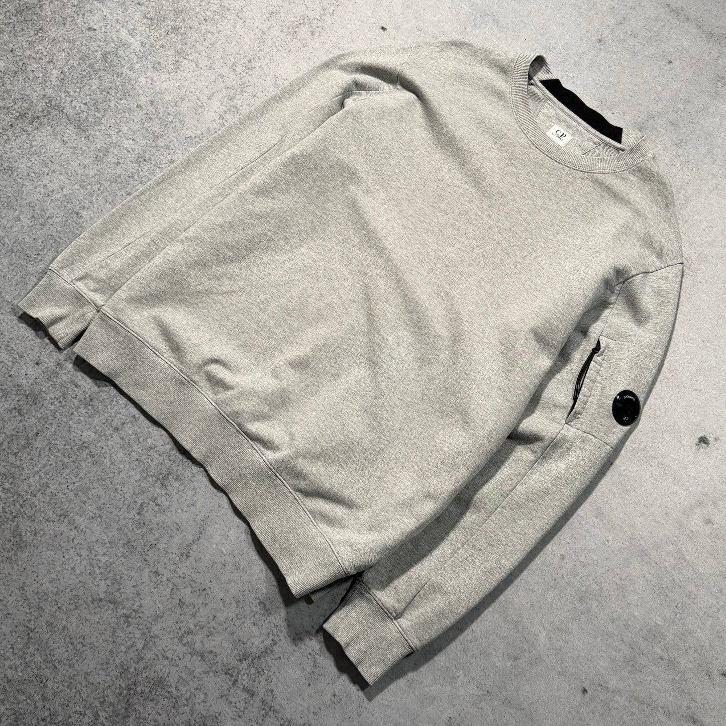C.P. Company Diagonal Raised Fleece Crewneck Sweater grey (XXL)