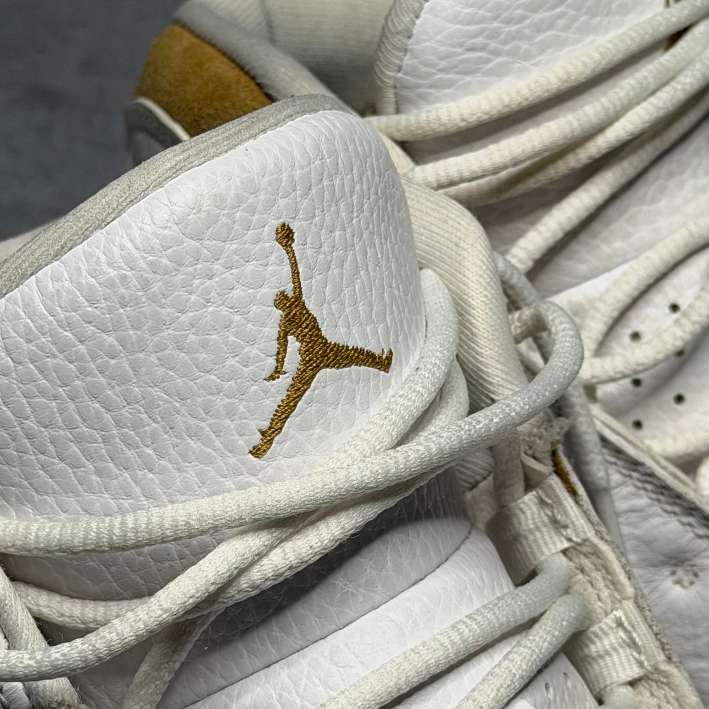 Nike Air Jordan 13 Retro "Wheat" white (42.5)