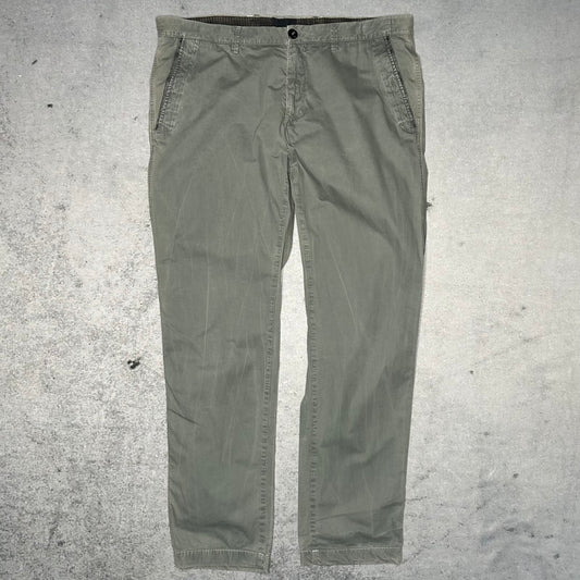 Stone Island Classic Straight Leg Chino Pants (W38)