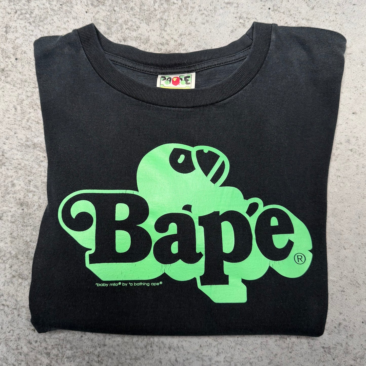 A Bathing Ape BAPE Vintage Baby Milo Spellout Logo Tee Shirt black green (M)