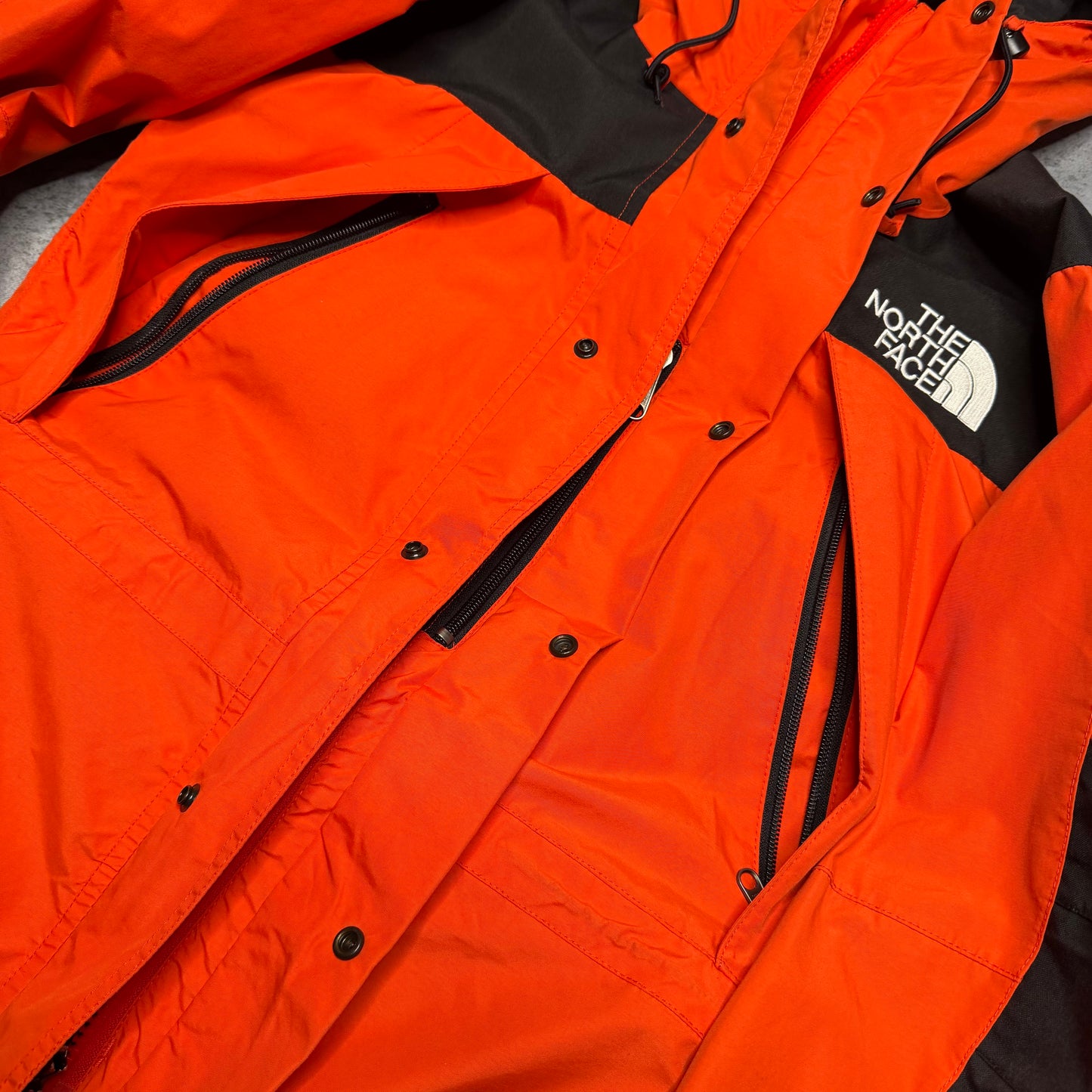 The North Face Vintage 1990s Mountain Guide Mango Gore-Tex Jacket (fits S)