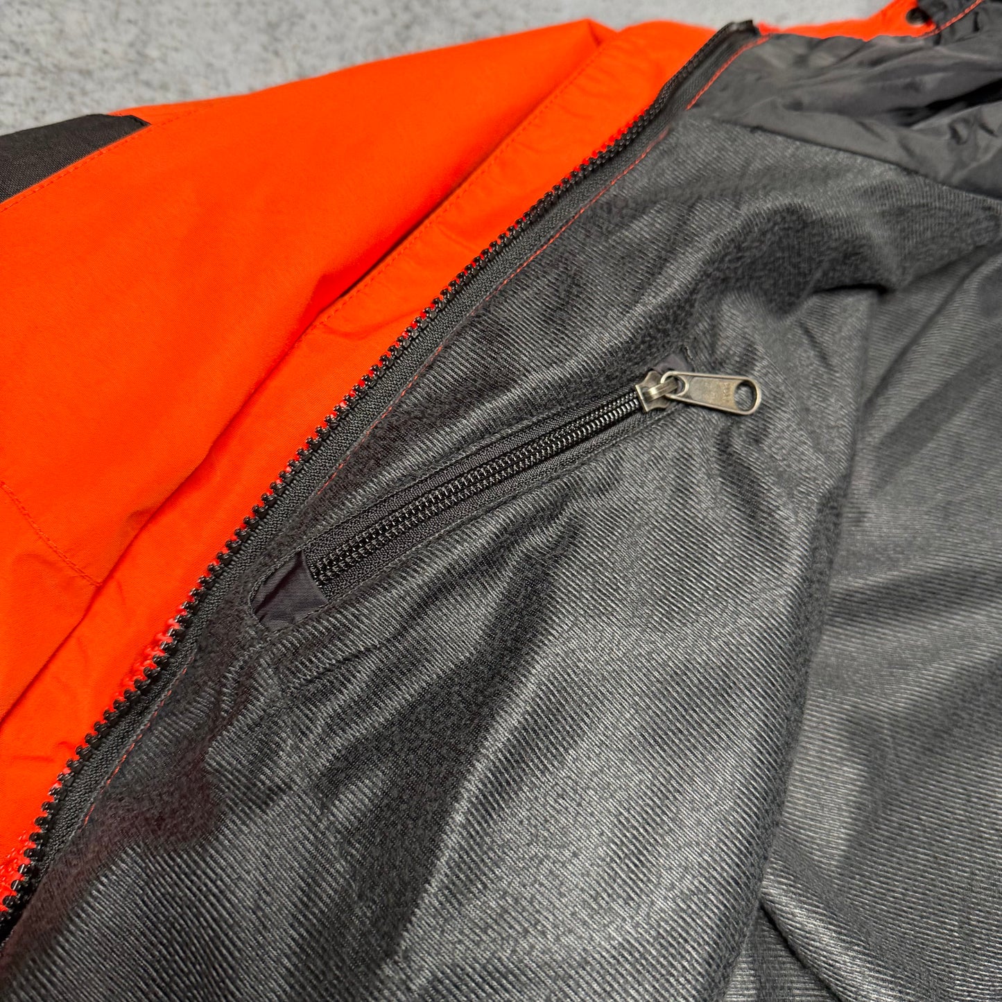 The North Face Vintage 1990s Mountain Guide Mango Gore-Tex Jacket (fits S)