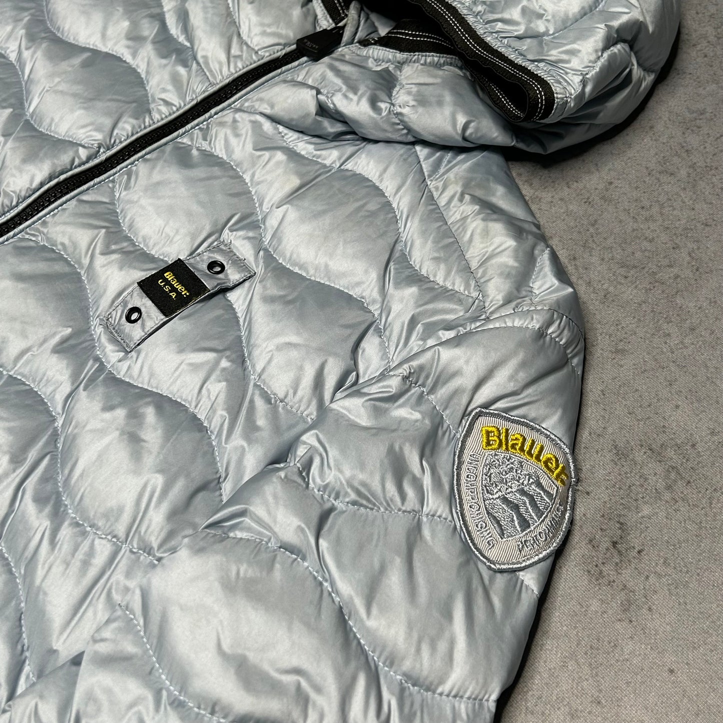 Blauer USA Hooded Wave Puffer Jacket baby blue (fits S)