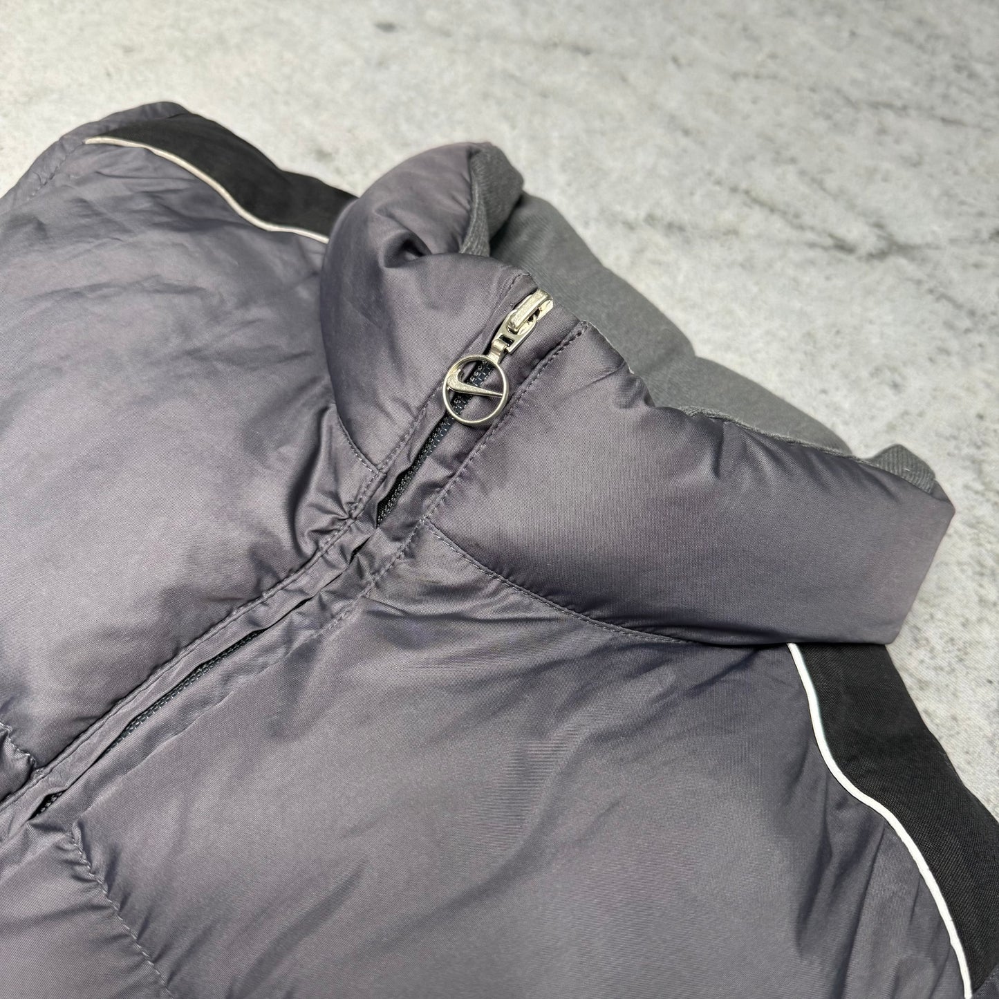 Nike 00s Puffer Gilet Weste grey black (S)