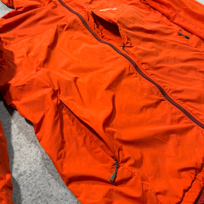 Montbell Japan Lightweight Hooded Shell Jacket orange (L)