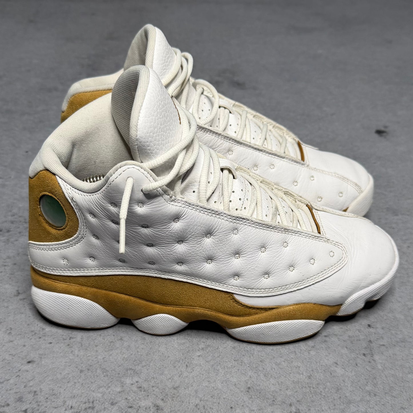 Nike Air Jordan 13 Retro "Wheat" white (42.5)