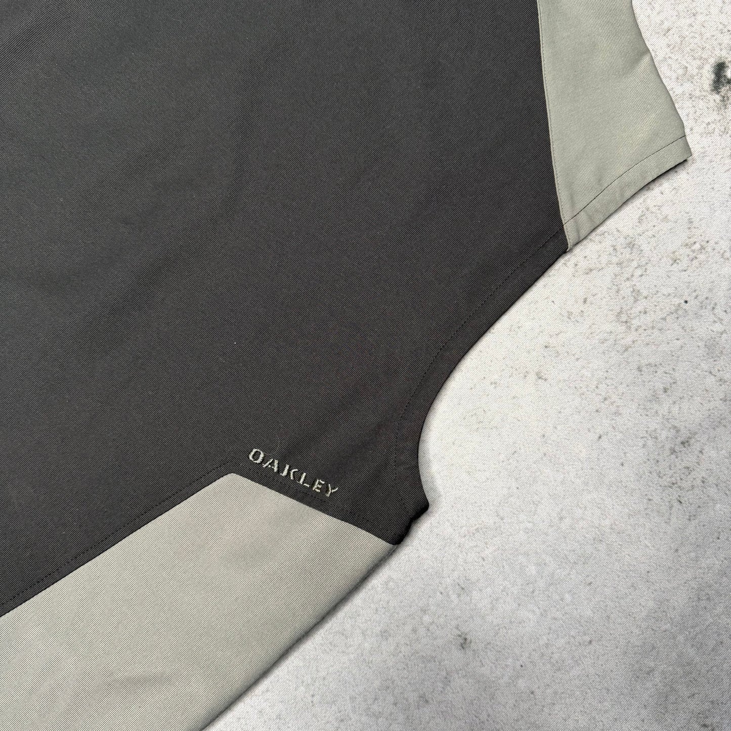 Oakley 00s Lightwight Shell Gilet (fits L)