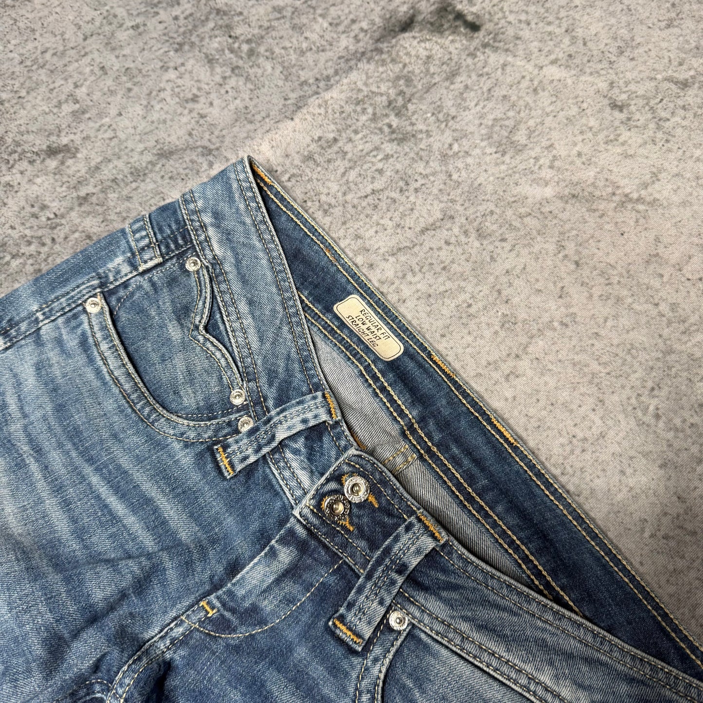 Pepe Jeans Low Waist Straight Leg Jeans Womens (29/34)