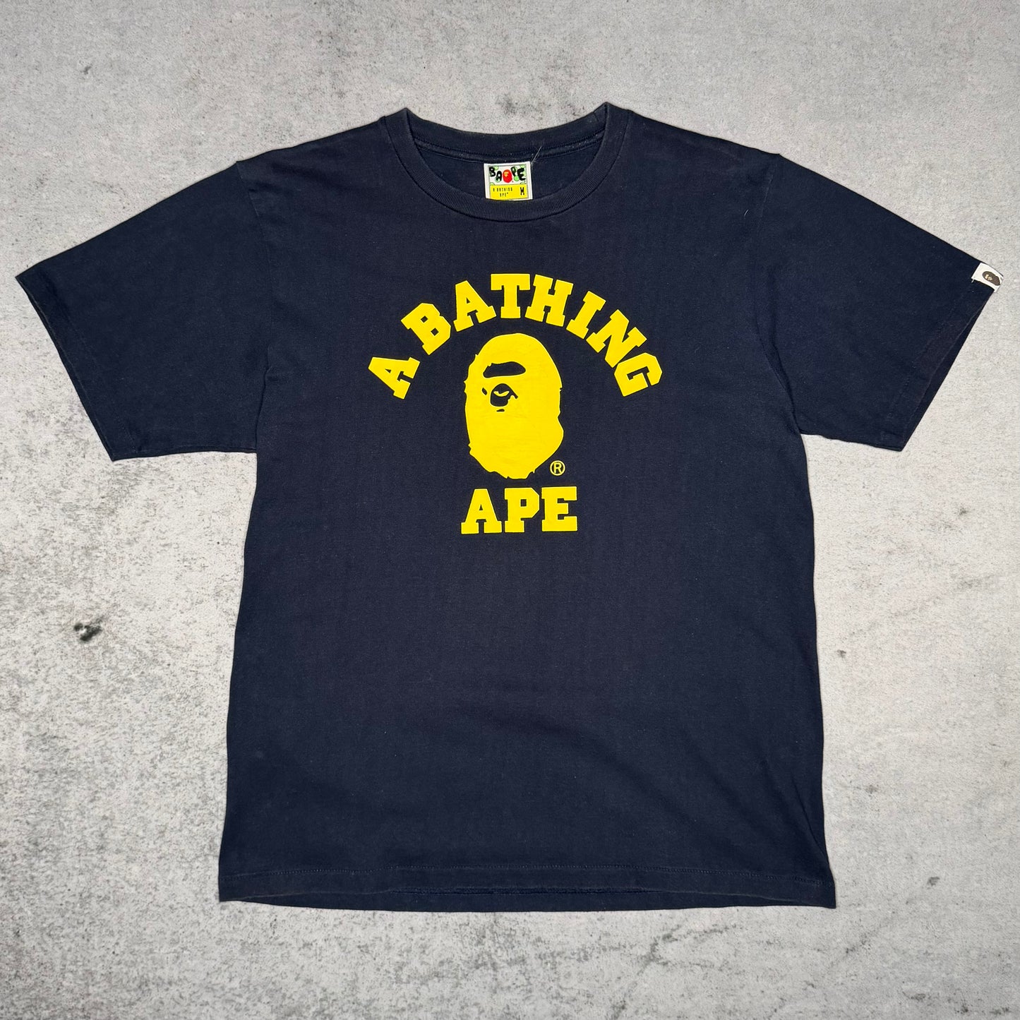 BAPE College Tee Shirt navy/yellow (M)