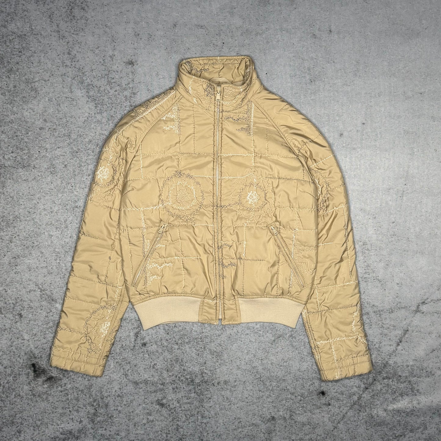 Fay 00s Designer Women's Padded Cropped Jacket beige (fits S)