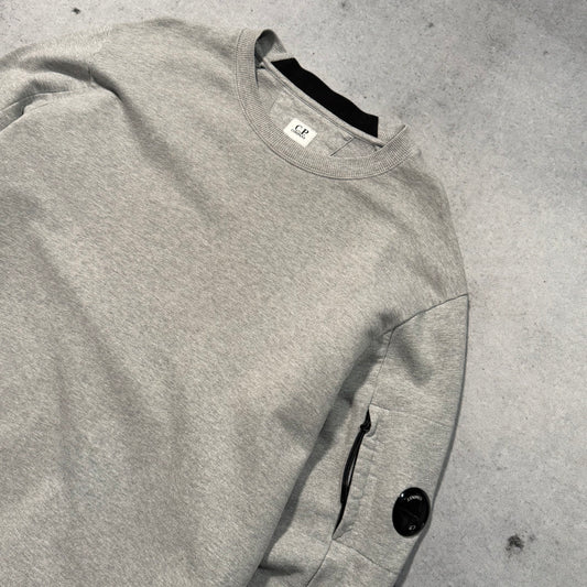 C.P. Company Diagonal Raised Fleece Crewneck Sweater grey (XXL)