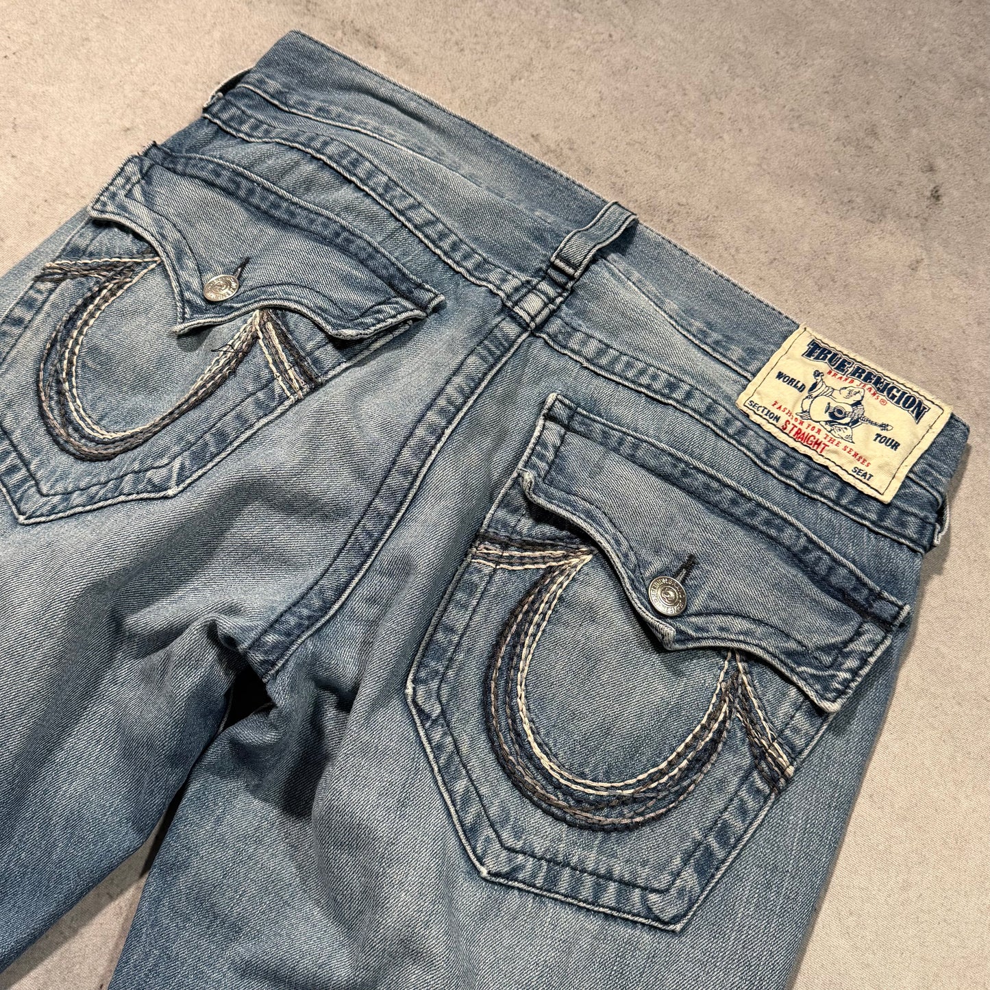 True Religion Y2K Straight Jeans Rainbow Stitch distressed (34)