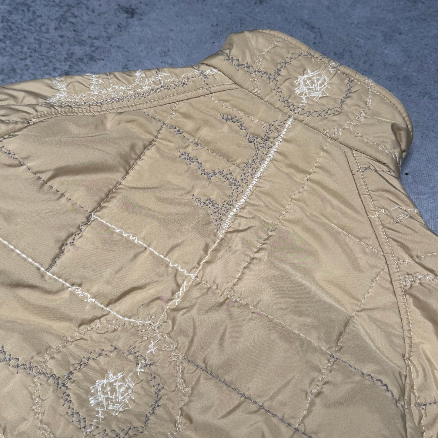 Fay 00s Designer Women's Padded Cropped Jacket beige (fits S)