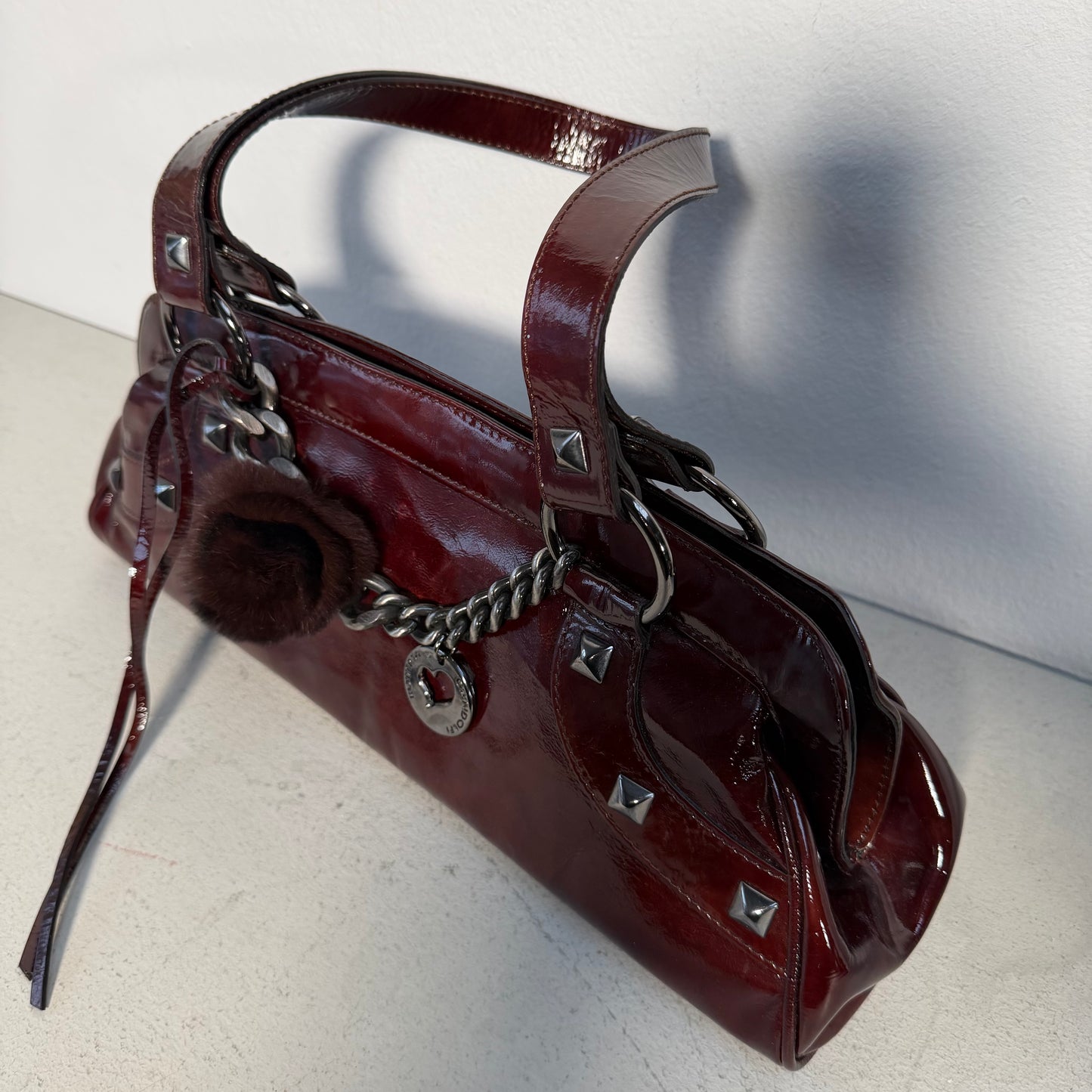 Roberta Gandolfi Y2K Glossy Hand Bag bordeaux red Silver Chain & Studs