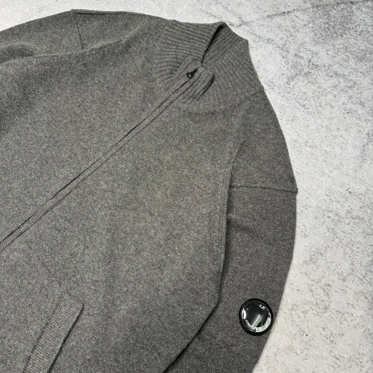 C.P. Company NEW Full Zip Lens Knit Cardigan grey (L)