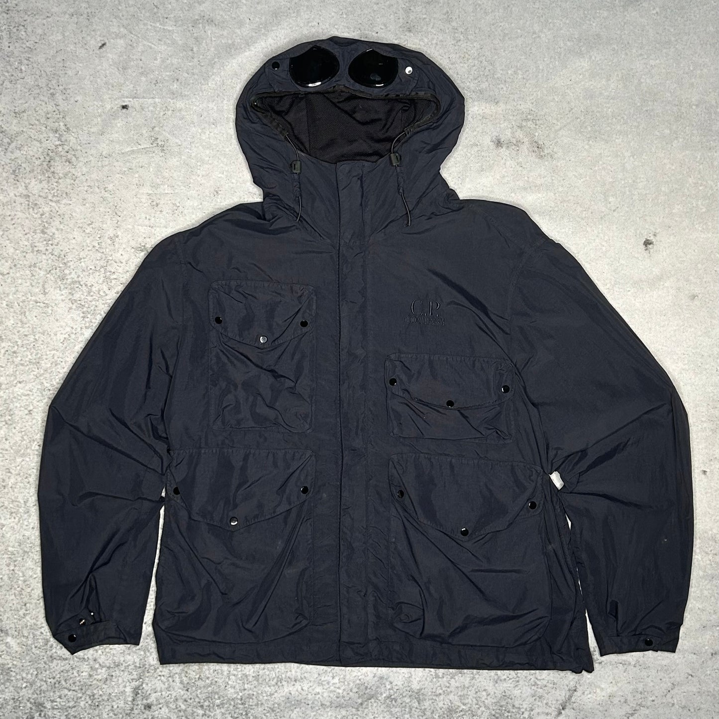 C.P. Company Flatt Nylon Hooded Goggle Jacket navy (XL)