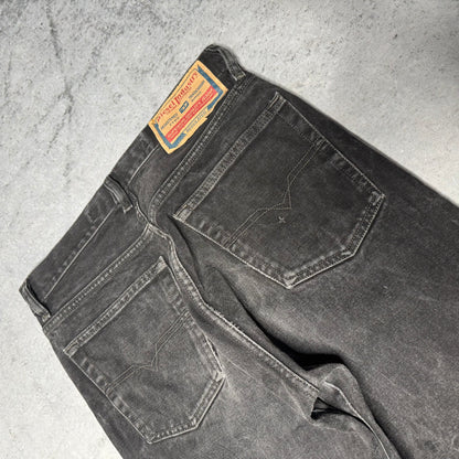 Diesel 2002 Straight Leg Jeans Made in Italy grey (29/32)