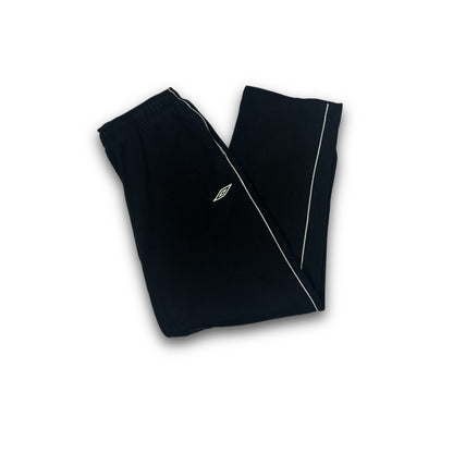 Umbro Trackpants Sweat Pants 2000s black (S)