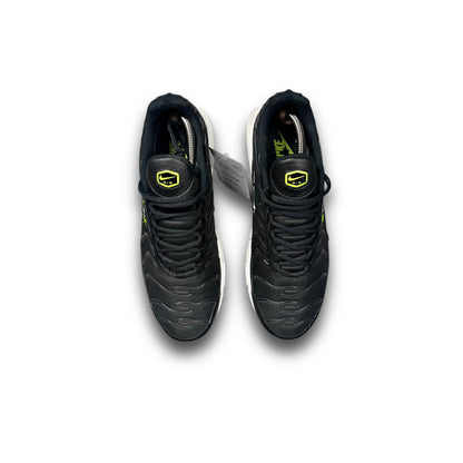 Nike Air Max Plus Tn "Black Volt" black neon