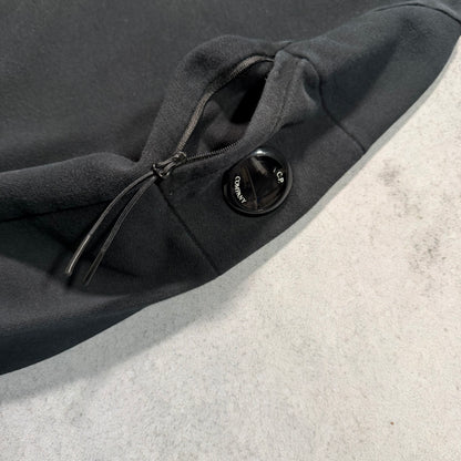 C.P. Company Diagonal Raised Fleece Crewneck Sweater black (M)