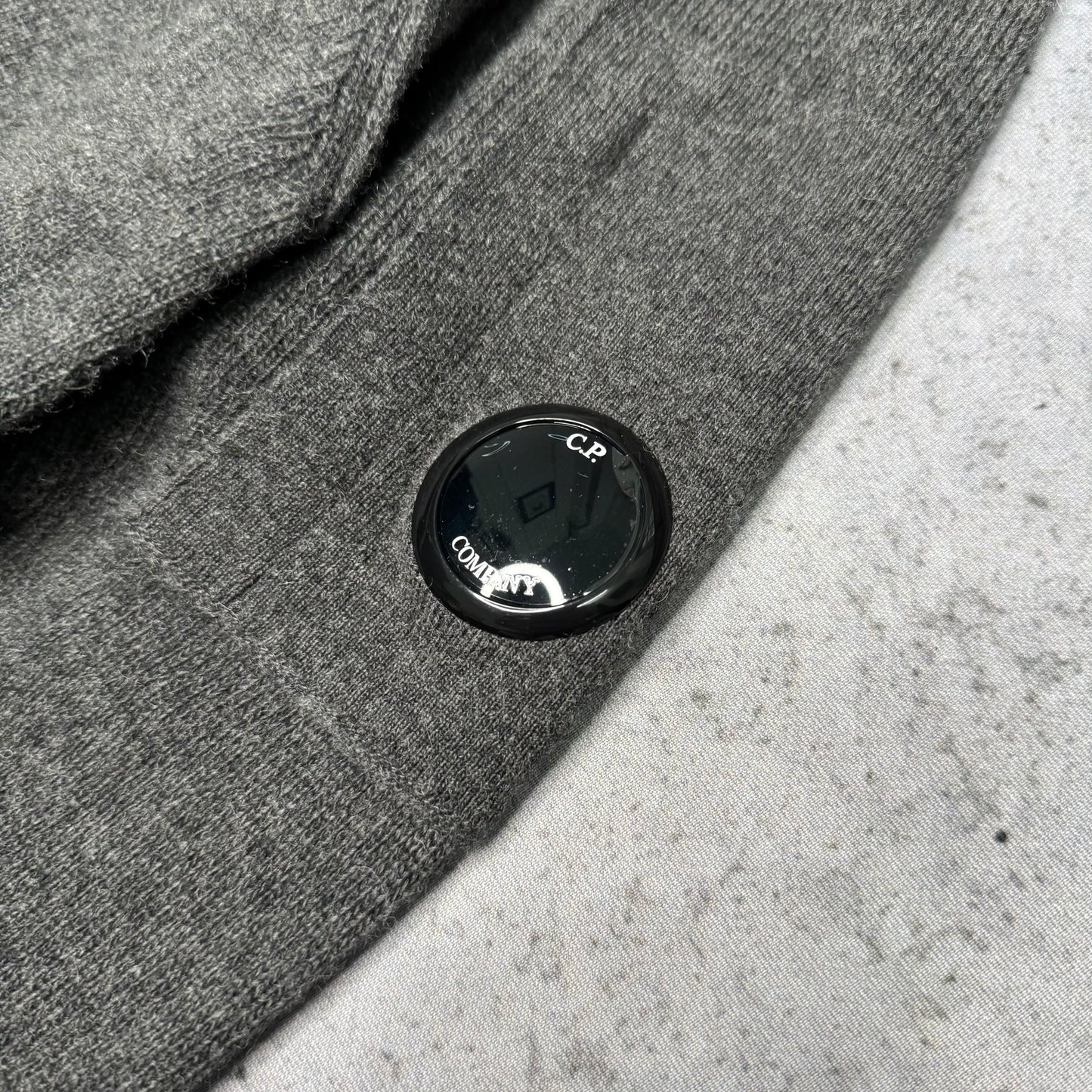 C.P. Company NEW Quarter Zip Lens Knit Cardigan grey (L)