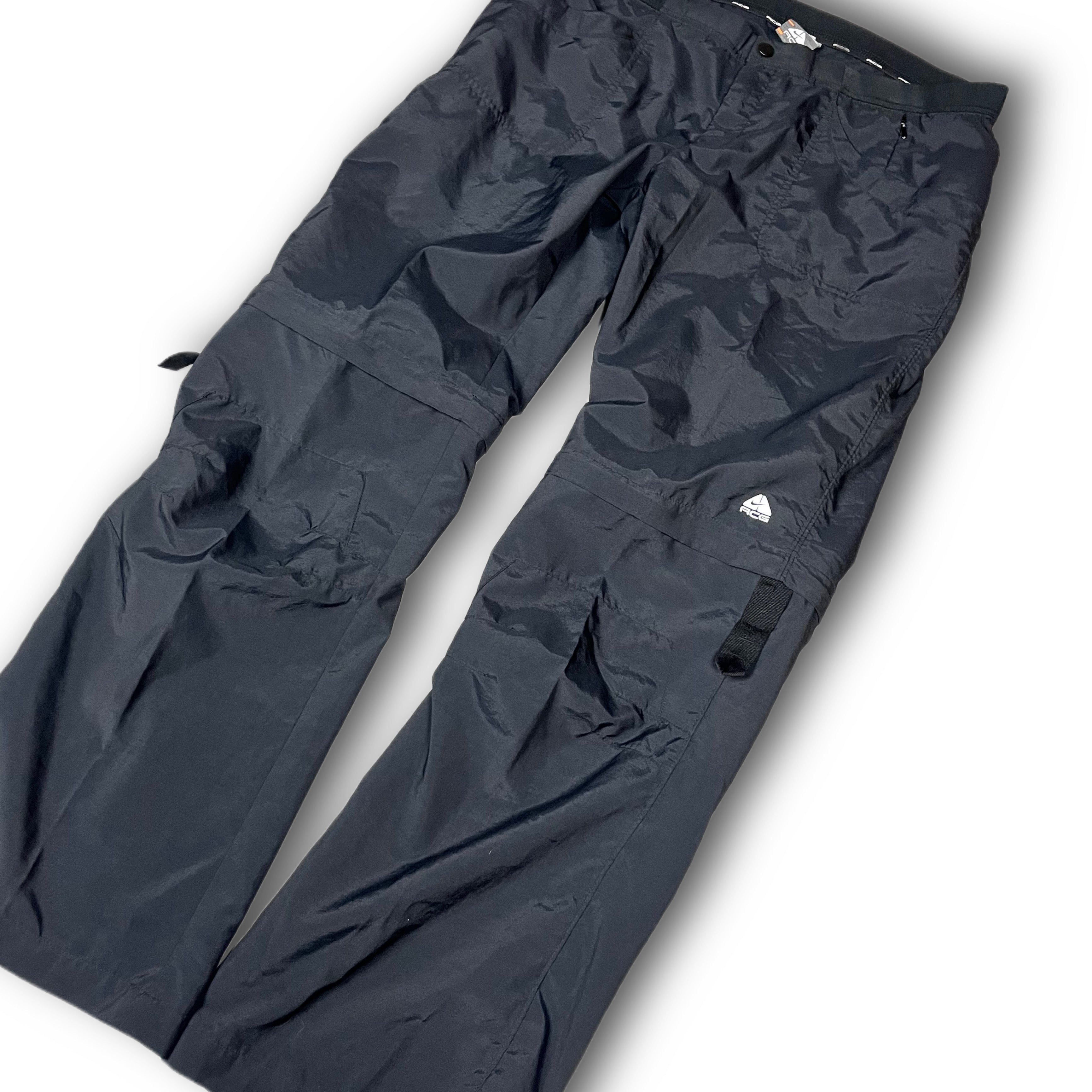 nike acg cargo black