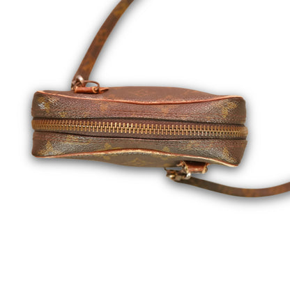 Louis Vuitton Vintage Danube PM Monogram Canvas Crossbody Bag 2