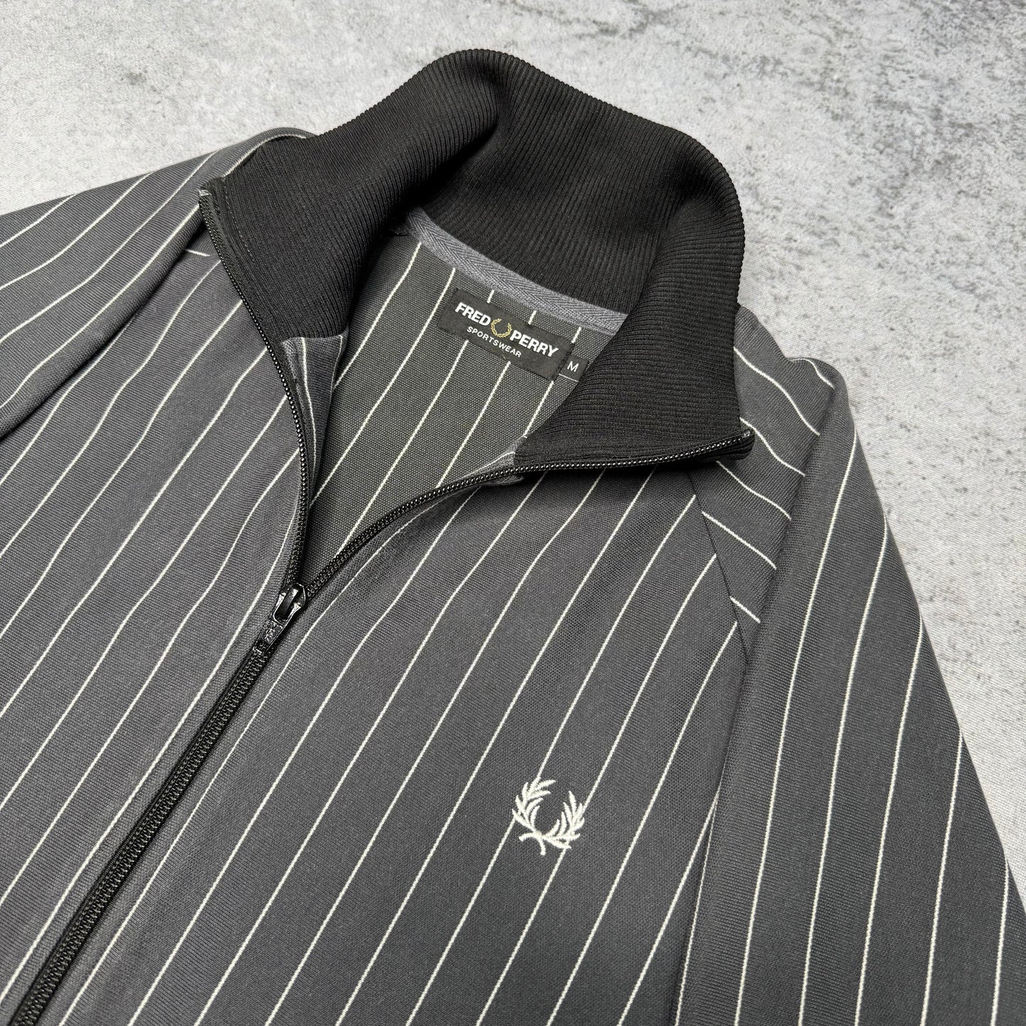 Fred Perry Track Jacket Pin Stripes grey white (M)