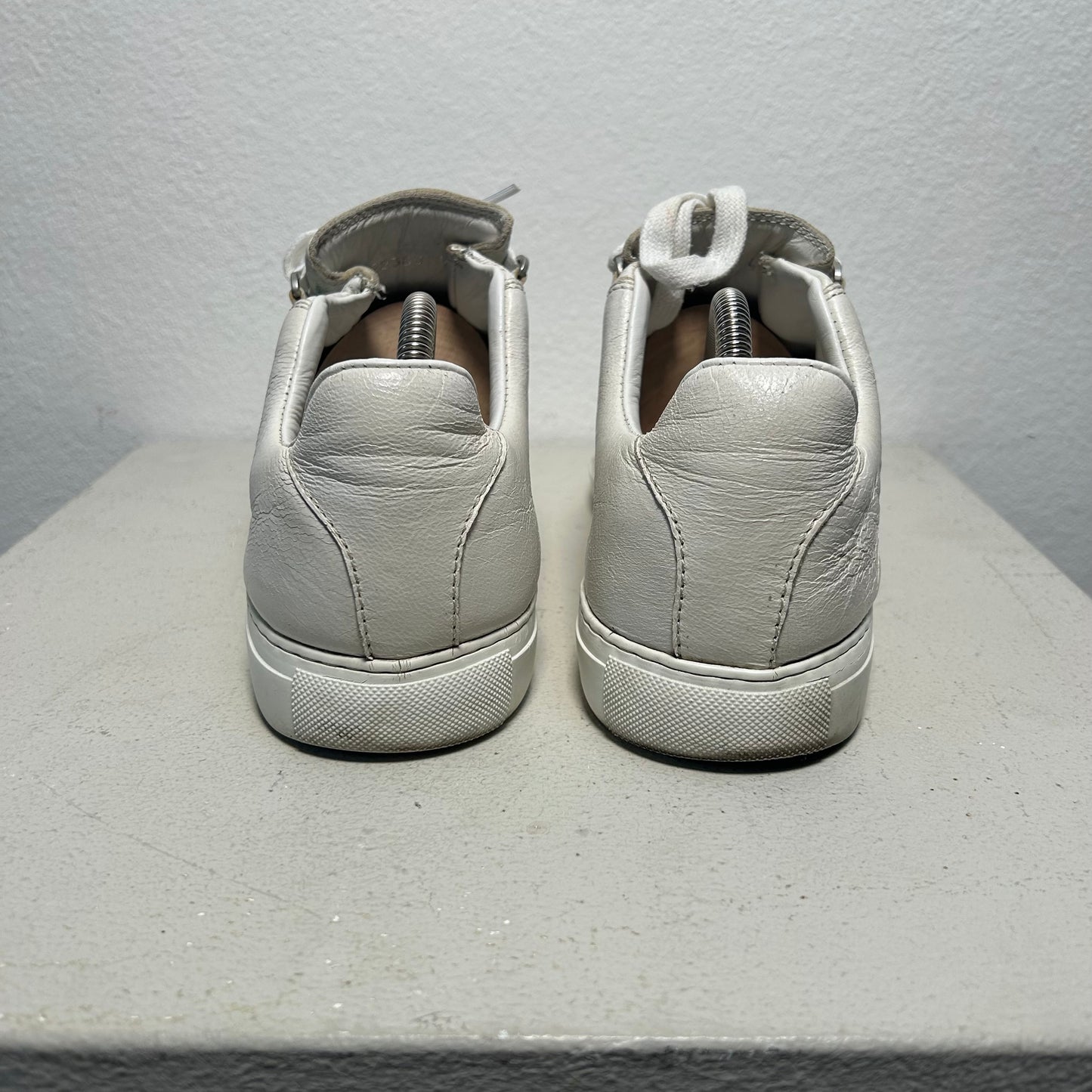 Balenciaga Arena Low Top Leather Sneaker white (fits 42)